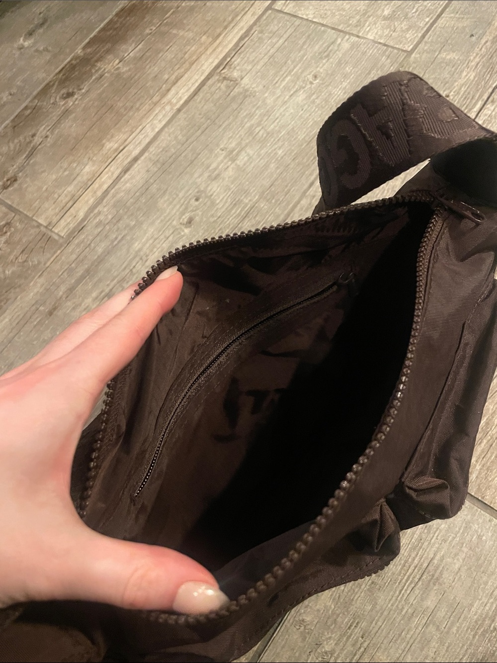 BAGGU Brown Crossbody Shoulder Bag - Picture 3 of 4
